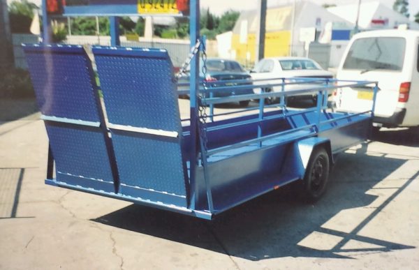 Boxed In Shopping Trolley Trailer